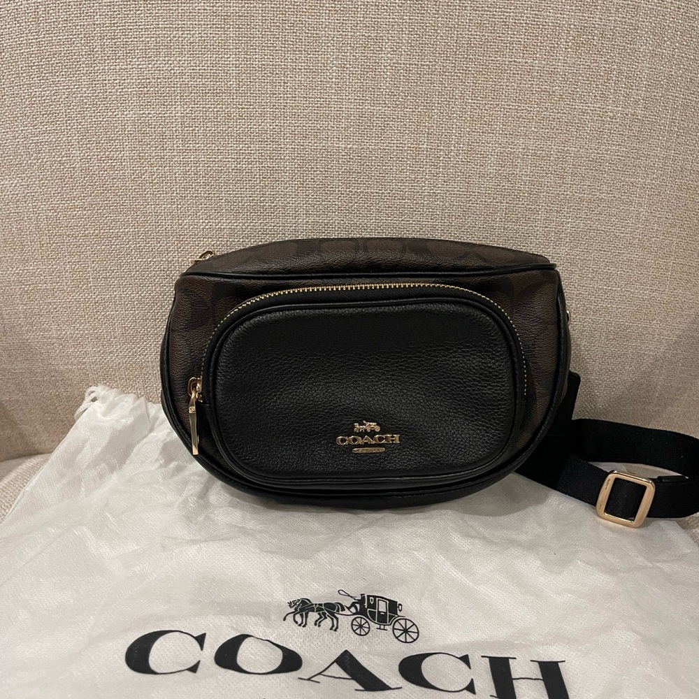 Coach Signature Court Belt Bag